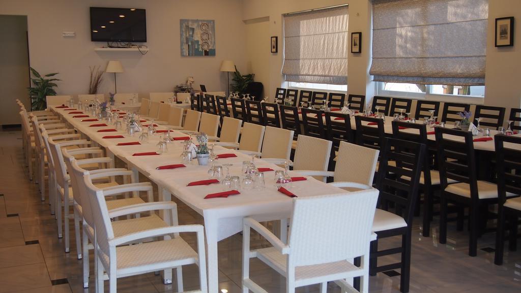 הימארה Rondos Hotel מראה חיצוני תמונה