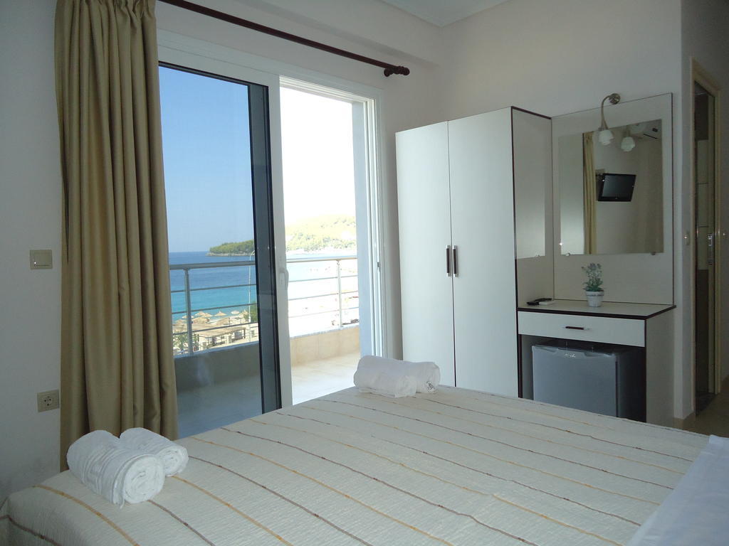 הימארה Rondos Hotel חדר תמונה