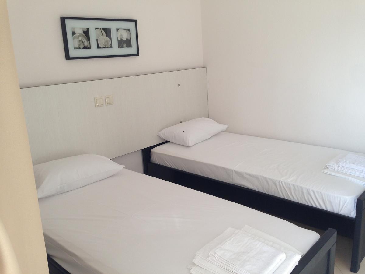 הימארה Rondos Hotel מראה חיצוני תמונה