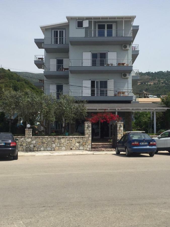 הימארה Rondos Hotel מראה חיצוני תמונה